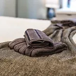 Flat - In Centre - Modern Decor - Sleeps 8 利兹