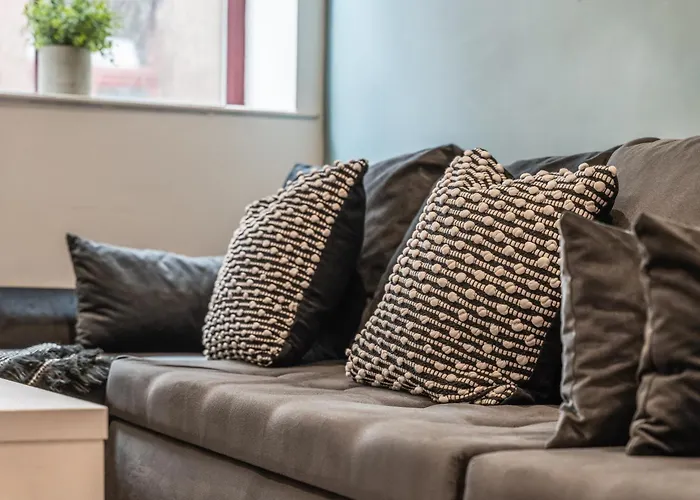 公寓 Flat - In Centre - Modern Decor - Sleeps 8 利兹